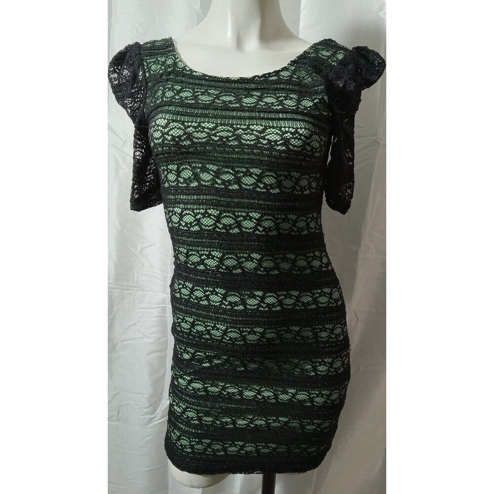 Liberty Love Black lace crochet dress size small short Sleeve Bodycon
